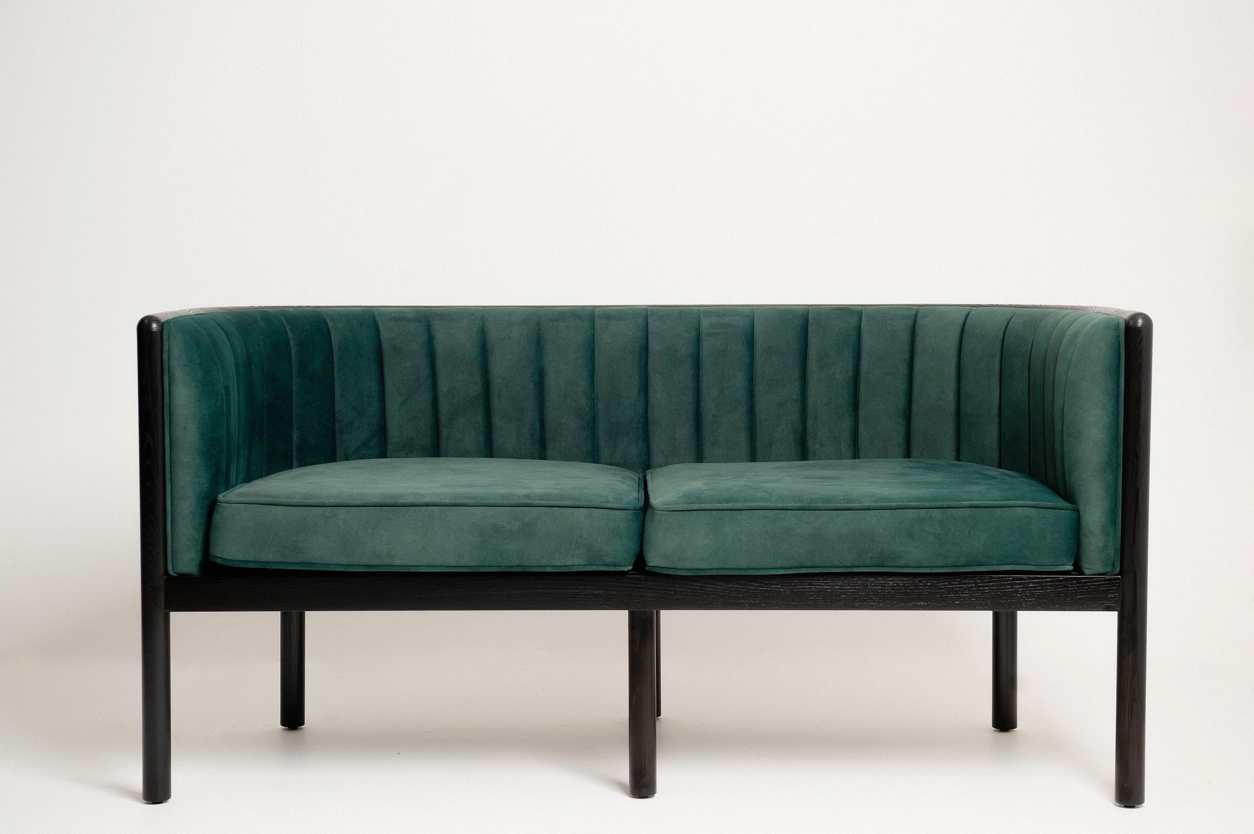 ALDON LOVESEAT – Image 4