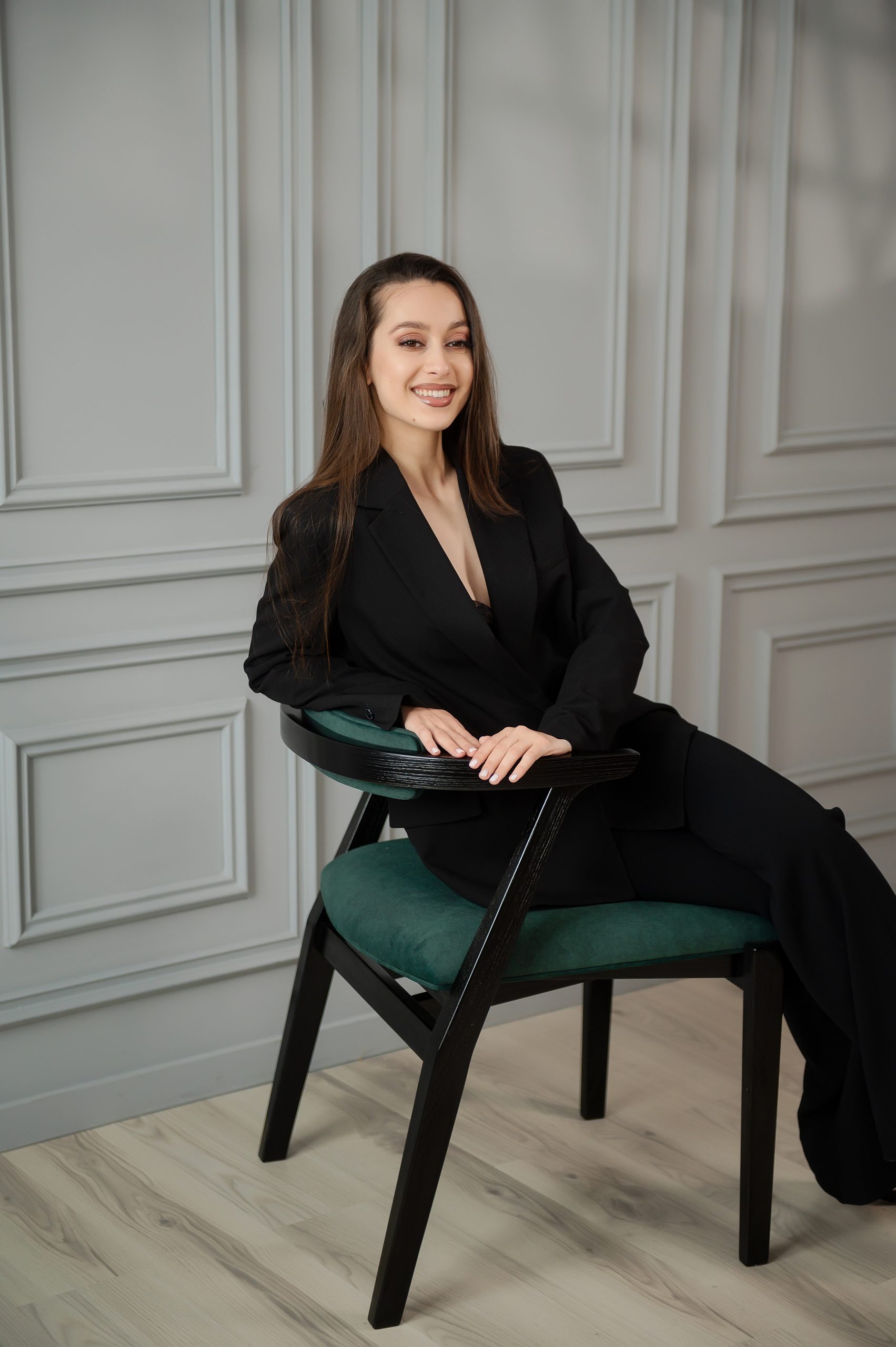 CHAISE ELISE – Image 5