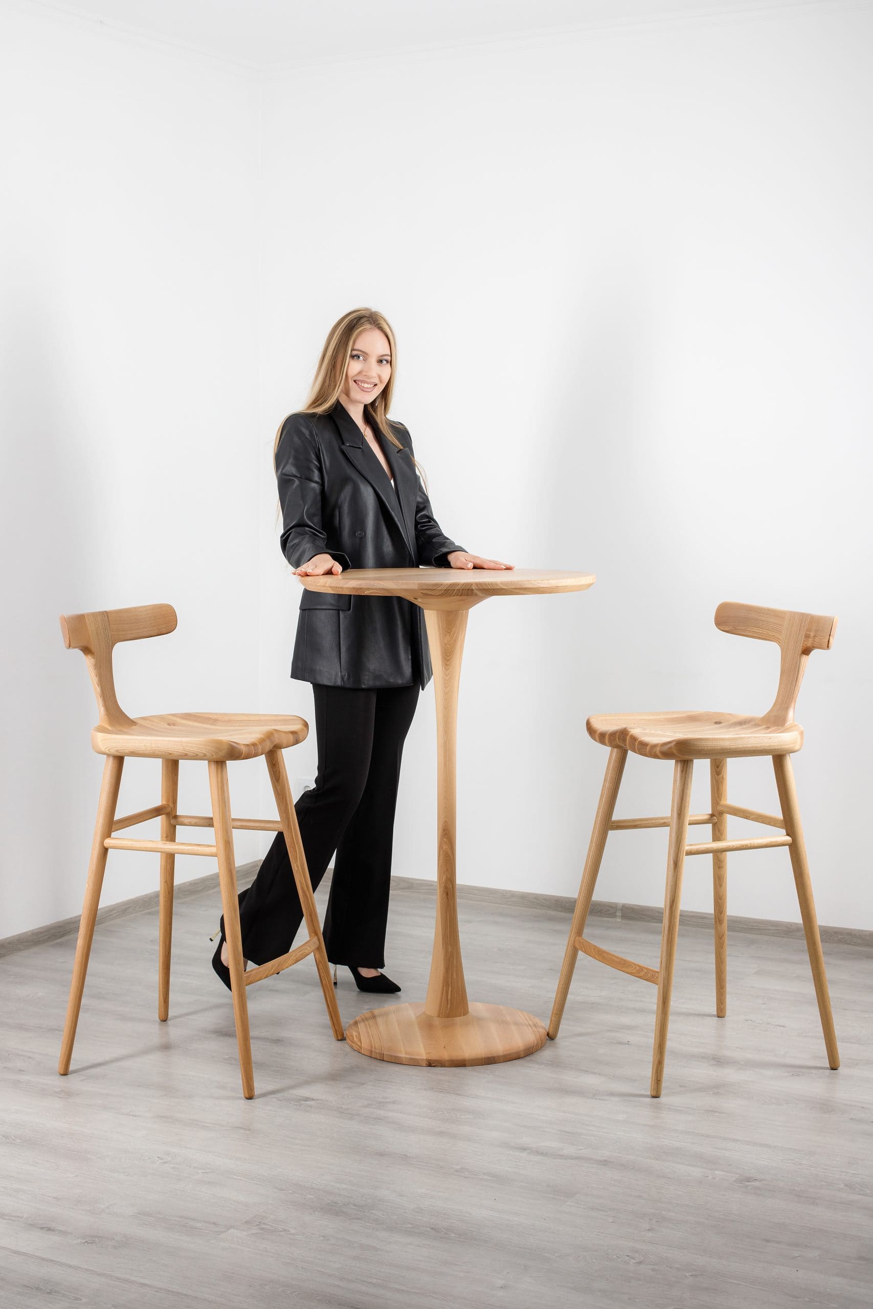 Table NOVAN – Image 12